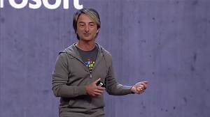 Microsoft's 'Your Phone' is trying to keep your phone in your pocket