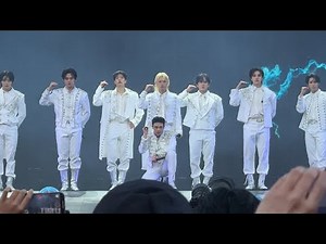 STRAY KIDS - THUNDEROUS - San Francisco (fancam)