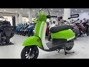 Moda Moca 110 (Solid Lime Green) - 2025 (Walkaround)