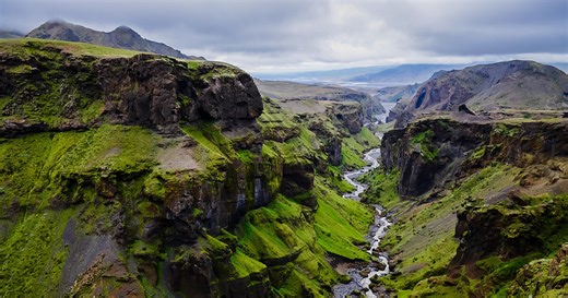 Faszination Island: Traumziel mit Naturwundern und Nordlichtern