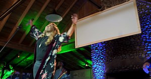 Casey J - Creation Testifies (Official Live Video) Get Casey J's new album "The Gathering" https://CaseyJ.lnk.to/TheGatheringID | Casey J