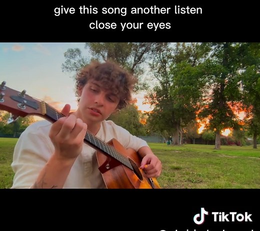 Hey There Delilah acoustic cover guitar — singing in public