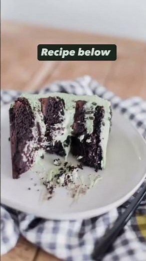 Grasshopper Pie Cake