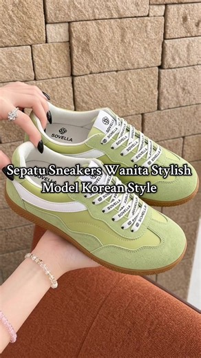 keren banget sepatunya ngak pernah nyesel beli ini ❤️❤️❤️ #sepatukeren #sepatufashion #sepatustylish #sepatuwanita #sneakers