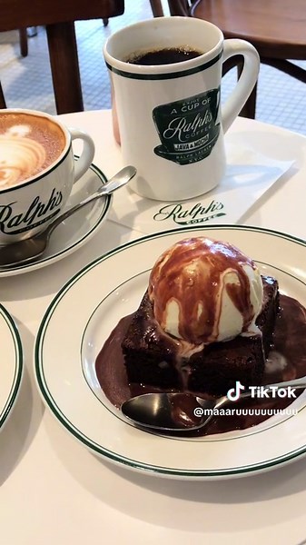 名古屋のラルフズコーヒーで楽しむ美味しいケーキ