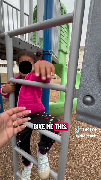 Reunite gives both parent and child comfort in knowing help is just one Tap away💞 #childsafety #parentsoftiktok #school #kids #fypシ゚viral