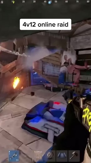 They killed 12 dudes in 20 seconds #rust #rustgame #rustclips