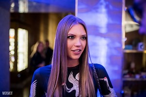 Balogh Eleni édesanyja nyomdokait követte, amikor modellnek állt