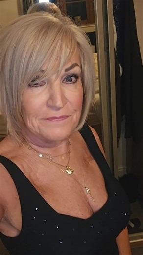 Embracing Life as a Single Woman Over 60 in the USA