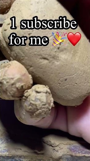 THE SOUNDS OF CLAY | RELAXING HAND MIXING PROCESS 🏺 #usa #clay