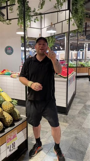 🍍🫐🍒STOP THE PRESSES🍒🫐🍍 🥭CARL THE FRUITERER IS BACK 🥭 🍍🍍AND DROPPING SPECIALS 🍍🍍 | The Fruit Depot