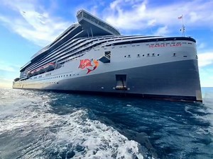 7.7K views · 1.3K reactions | Go cruising the Virgin way. With 10% off, up to $400 in onboard credit and $100 on your pre-paid bar tab. Hurry, this offer sets sail soon   | Virgin Voyages | Facebook