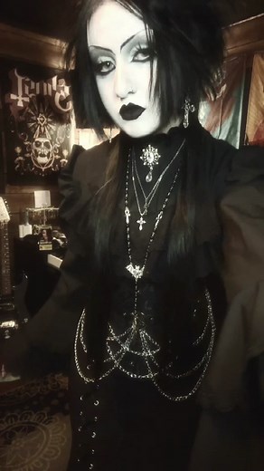 Gothic Dancing and Makeup in Ohio