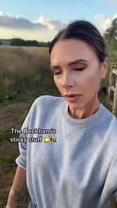 Lovely ‘flowage’ from the Beckhams and their Flow Hive 2! (If it wasn’t already a word, it is now!) David’s bees have been busy kicking honey goals this season 🍯🏆 If you’ve got harvesting footage to rival the Beckhams, send it in! There’s nothing better than a spot of flowage 😉 @victoriabeckham @davidbeckham Pop over to go.honeyflow.com for more Flow Hive info 💛 | Flow Hive