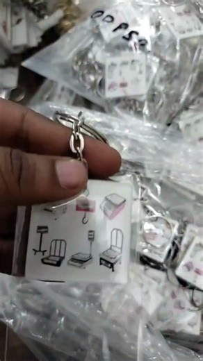 acrylic keychain manufacturer