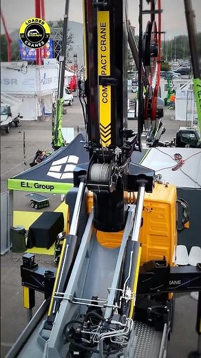 Introducing the BG Lift T4000 – one of the most impressive compact cranes we’ve seen at GIS Expo.