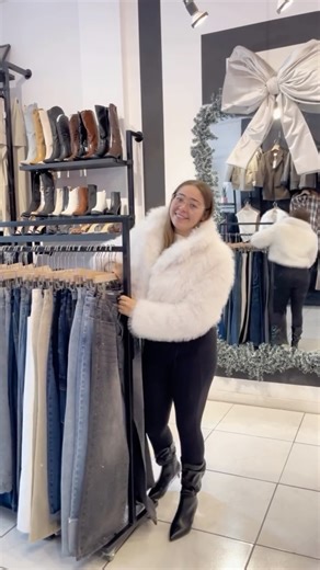 Fusion Btq on Instagram: "¡Toda la tienda con el 20% OFF! 🔥 Es momento de renovar tu clóset. 👉🏼 Mañana 18 de diciembre. Te esperamos🛍️"