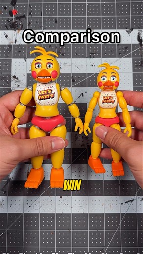 Endo Series 2 Toy Chica Review #figures #fnaf #fyp #fnaftoys #fivenightsatfreddys