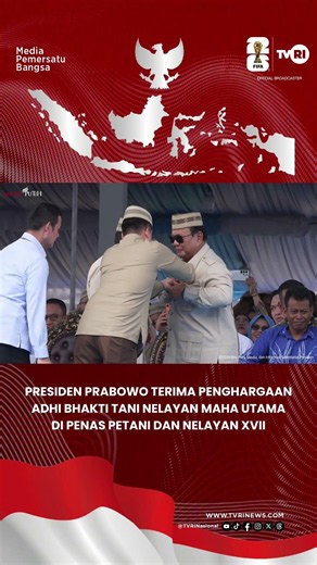 Presiden Prabowo Terima Penghargaan Adhi Bhakti Tani Nelayan Maha Utama di Penas XVII