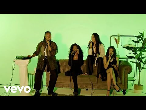 Citizen Queen - Replay (Performance Video)