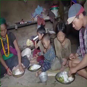 594K views · 10K reactions | Cooking curry of green beans curry and potatoes using primitive technology | Traditional Life TV | Facebook
