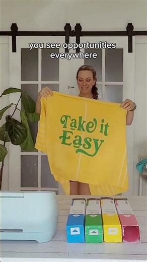 How I Turned a $5 Walmart Towel Into Something Special #cricutmade #cricutprojects #etsysellertips