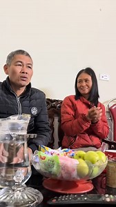 Bác cầm điếu vậy ai dám khai =))) | 2002