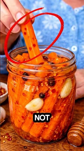 Hot Honey Pickled Carrots 🥕🔥 Sweet, Spicy & Addictive!