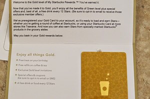 Quels sont les avantages de la Gold Card Starbucks ?
