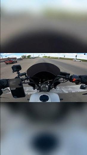 Indian Scout Bobber exhaust sound