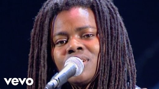 Tracy Chapman – Fast Car | Live at Wembley Stadium 1988 | Music Videos Club
