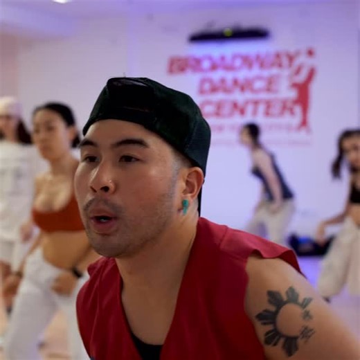 6 comments | Tyla’s vocals + Bo Belza’s choreo =  Bo Belza creates a...