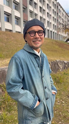 MILITARY SHOP WAIPER(ワイパー) on Instagram: "【話題のアレにチャレンジ😎】 …実は着てるのは、1940’s U.S.NAVY。 WAIPER.inc M-43 デニムショールカラーJK× M-45 デニムトラウザー （KAIHARA DENIM／VINTAGE WASH） 動いてもサマになる、 最初から完成された色落ち。 チャレンジ中も、 服はちゃんと本気です😎🔥 ・ ・ ミリタリーショップWAIPER 〒810-0005 福岡県福岡市中央区清川3-26-17WAIPERビル OPEN/CLOSE 12:00～19:00 お電話でのお問い合わせ TEL :092-791-5252"