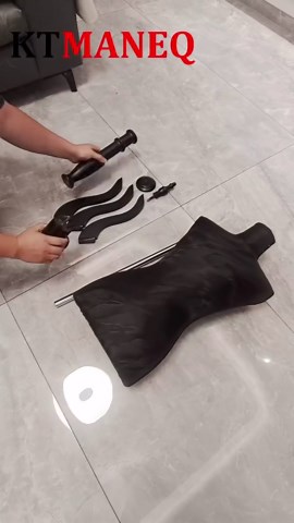 Adjustable Female Mannequin Torso with Stand, Pinnable Dress Form for Sewing and Clothes Display (Black, Silk)