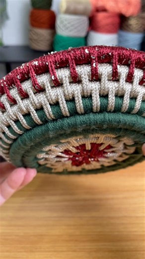 I couldn’t have picked better colors to go together 😍 This little holiday basket turned out so beautiful. It totally reminds me of those vintage Christmas colors from back in the day. It even gives me a little bit of childhood nostalgia ❤️🎄Also, I just discovered my little handheld desk vacuum is perfect for getting lint off my basket! Total game changer! And this sparkling cord I finished with, a little rough on the hands, but so worth it! It tied everything together perfectly. | MaCreme by C