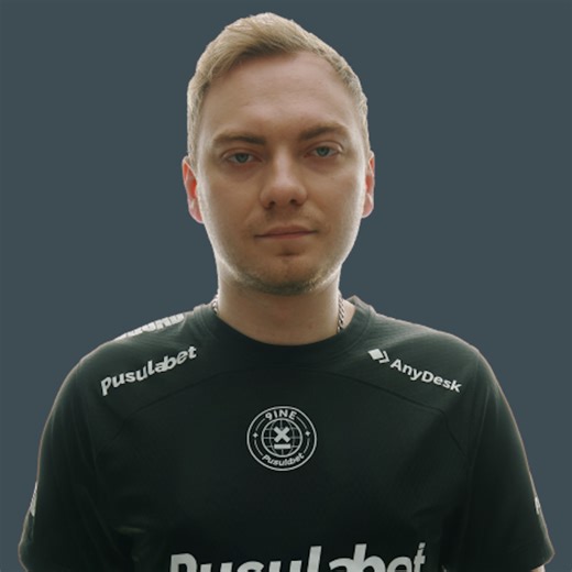 Josef 'faveN' Baumann