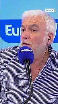 "Il n'y a pas une question sur la phrase qui a déclenché une polémique" (Pascal Praud)