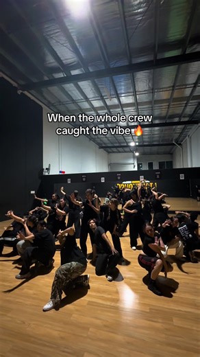 📝Everyone knew the assignment #tyla #fyp #dancechallenge #lighthouse #dancestudio