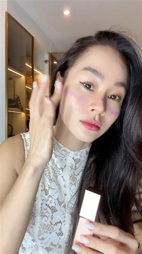 340K views · 1.7K reactions | Date night with my honey—good food, great company, and endless conversations about everything and nothing. Sometimes, the best moments are the ones that don’t need a reason, just the right person to share them with. ✨ #QualityTime #DateNight | Jessica Diễm Yoga | Facebook