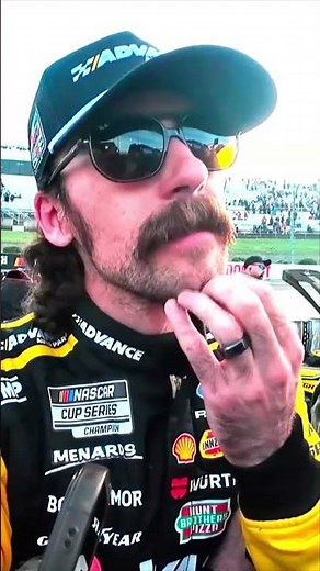 Drama at Martinsville Speedway 👀