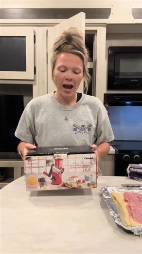 Easy dinner idea! Glazed ham and cheese! #quickrecipes #dinnertime #dinnerwithme #cheapmeals #quickrecipes | JC Box