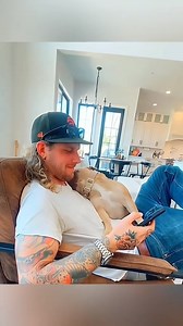 2.9M views · 132K reactions | funny and cuties dog (460) #WorkSmart #CareerTips #Motivation #SuccessMindset #DailyHustle | Animal Pals World | Facebook