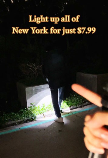 Three light modes plus battery level check—so handy! And incredibly affordable. 👍💡🔋 #tacticalflashlight #outdoorlife #usefultools #deal #ledflashlight