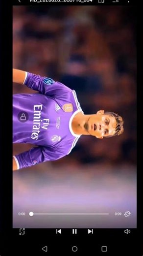 Use any app while watching video 😳 (Android trick)