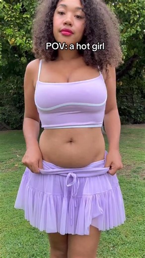 Follow @ColorMeCourtney for a confidence boost 💕 Real girls have … ✨ squishy parts ✨ body hair ✨ bruises ✨ frizz ✨ cellulite ✨ textured skin ✨ thighs that touch bc they love each other & real girls… are hot This real girl also has a chipped tooth & a 20 year old belly button piercing that won’t close 😅 … and dare I say those are hot too I’ve never considered myself (or been called) hot … always cute 💕 never a baddie more of a baby girl 🥰 but hey that’s okay ! Real girls are cute too ! But co