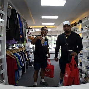 Moto Vloggers nag shopping sa store, boss hammerman! QUEZON CITY MAIN BRANCH 238 Tomas Morato Ave. Extension Quezon City pin waze : flip phenomenalsole tomas morato 📞 0956-347-9693 (GLOBE) 0960-217-4756 (SMART) Open Monday to Sunday 10AM - 2AM LAS PINAS BRANCH Blk 5 Lot 1 JB Tan St. Bf Resort Village Barangay Talon Dos Las Piñas City. Pin Waze : flipphenomenalsolelaspinas 📞 09569868705 - Las Piñas Branch Open Monday to Sunday - 12nn-10pm WEBSITE : phenomenalsole.store | Dane Grospe