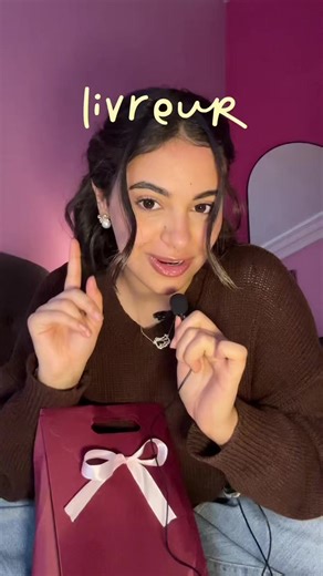 The Art of Journaling: Embracing Self-Reflection