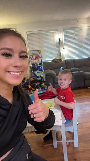 Parenting Tips and Sign Language for Toddlers by Brittney Nolte