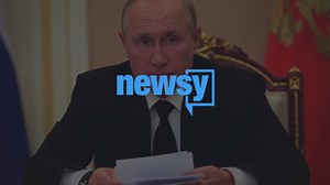 Vladimir Putin will self-isolate due to his inner circle being infected with COVID-19