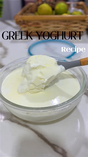 Munnah|Food Content Creator🇬🇭 on Instagram: "HOMEMADE GREEK YOGHURT RECIPE The correct ratio for making yoghurt is 1:2 that’s with every 1cup of powdered milk, you need two cups of water. But I didn’t want too much whey so I used ; 3 cups of milk 4cups of hot water 1 sachet of yoghurt culture/starter #greekyoghurtrecipes #homemadegreekyogurt #homecheffskitchen"